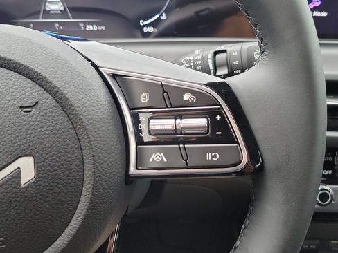 Certified 2026 Kia Seltos EX w/ EX Sunroof Package FWD image 26