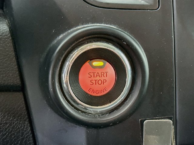 Used 2022 Nissan Titan SV RWD image 20