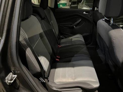 Used 2015 Ford Escape SE w/ Equipment Group 201A image 10