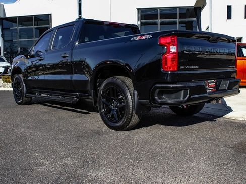 Used 2023 Chevrolet Silverado 1500 Custom image 4