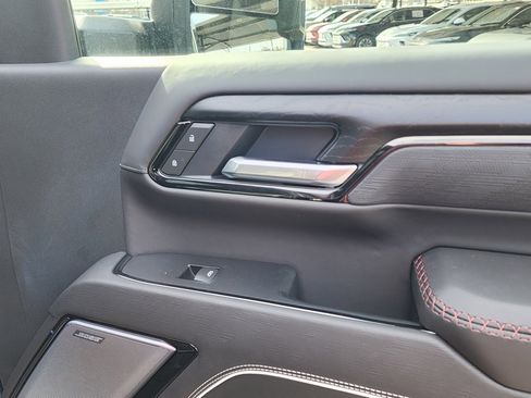 New 2026 GMC Sierra 2500 AT4X w/ LPO, Black Badging Package image 42