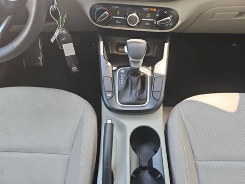 Used 2020 Kia Soul LX FWD image 25