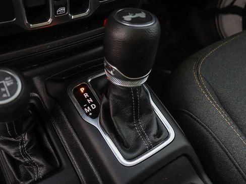 Used 2024 Jeep Wrangler Sport S image 20