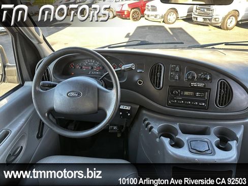 Used 2004 Ford E-350 and Econoline 350 XL image 14