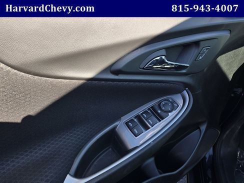 Used 2024 Chevrolet Malibu LT image 33