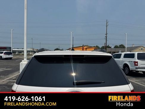 Used 2015 Ford Explorer XLT w/ Equipment Group 202B AWD/4WD image 5