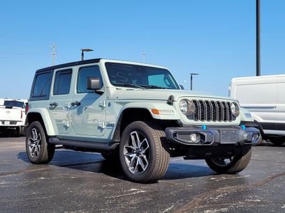 Used 2024 Jeep Wrangler Unlimited w/ Convenience Group