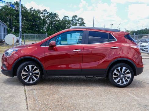 Used 2022 Buick Encore Preferred w/ Safety Package AWD/4WD image 24