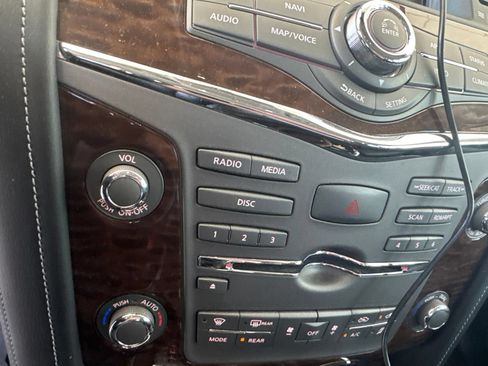 Used 2019 Nissan Armada Platinum w/ Interior Lighting Package AWD/4WD image 14