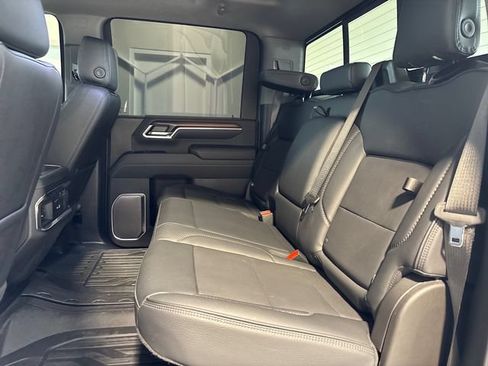 Used 2026 GMC Sierra 2500 Denali w/ Denali Reserve Package AWD/4WD image 17