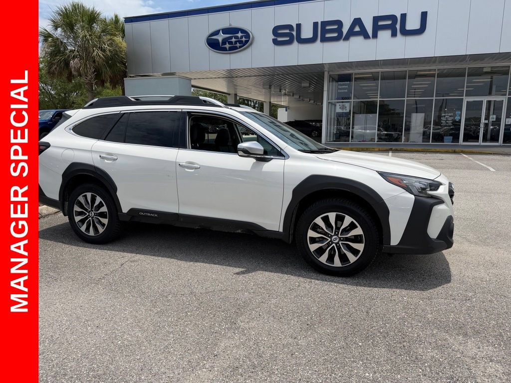 Used 2023 Subaru Outback Touring XT AWD/4WD image 1