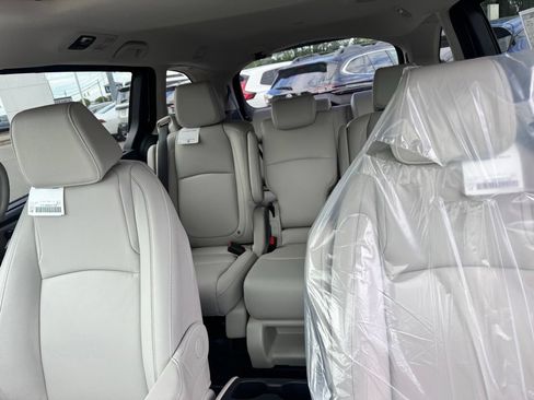 New 2026 Honda Odyssey EX-L image 11