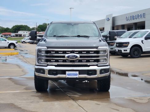 Used 2024 Ford F250 Lariat w/ Lariat Ultimate Package AWD/4WD image 2