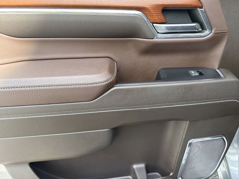 Used 2023 GMC Sierra 1500 Denali w/ Denali Reserve Package image 21