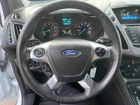 Used 2018 Ford Transit Connect XLT image 26