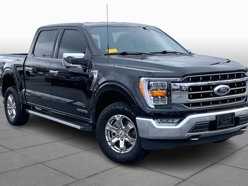 Used 2023 Ford F150 Lariat w/ Trailer Tow Package image 3