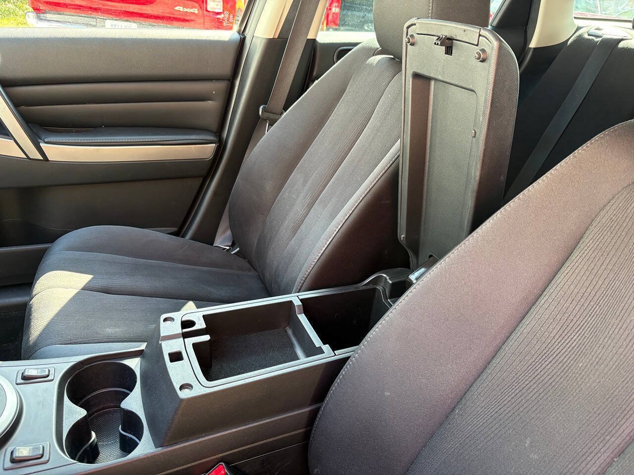Used 2011 MAZDA CX-7 i Sport w/ Convenience Pkg FWD image 14