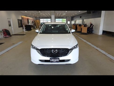 New 2025 MAZDA CX-5 AWD 2.5 S w/ Preferred Package image 32