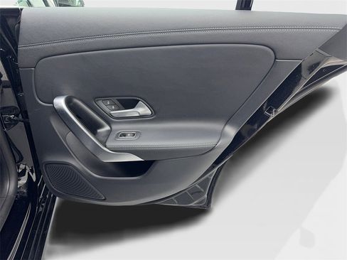 Used 2023 Mercedes-Benz CLA 250 4MATIC w/ Premium Package image 41