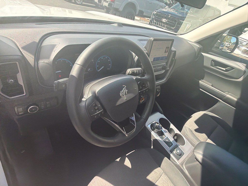 Used 2024 Ford Bronco Sport Big Bend w/ Convenience Package AWD/4WD image 9