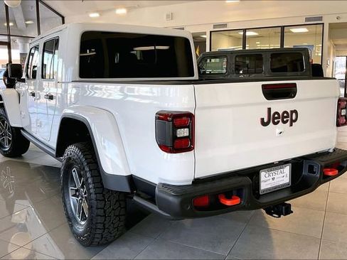 New 2026 Jeep Gladiator Mojave image 2