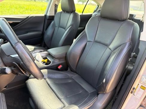 Used 2021 Subaru Legacy Limited AWD/4WD image 12