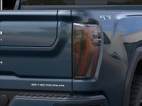 New 2026 GMC Sierra 2500 Denali Ultimate AWD/4WD image 11