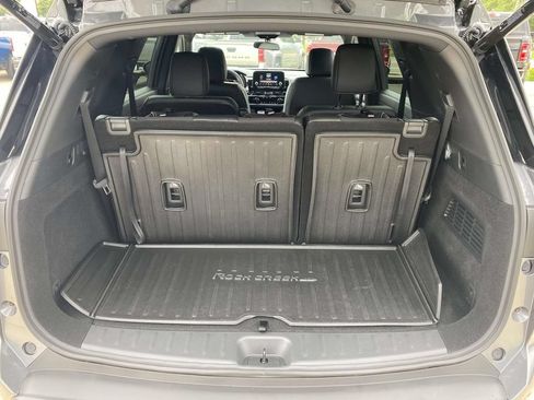 Used 2025 Nissan Pathfinder Rock Creek AWD/4WD image 13