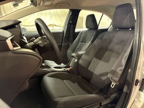 Certified 2024 Toyota Corolla LE image 5