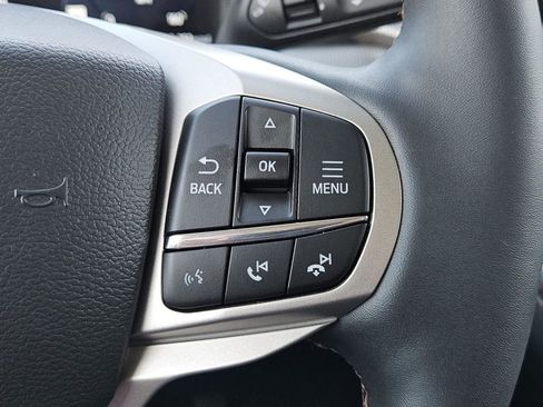 New 2025 Ford Explorer Active w/ Active Comfort Package image 19