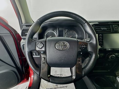 Certified 2024 Toyota 4Runner TRD Off-Road Premium AWD/4WD image 11