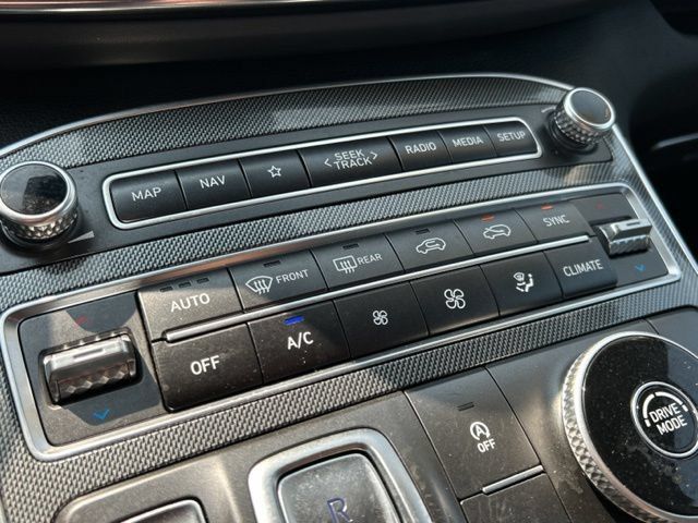 Used 2023 Hyundai Santa Fe SEL FWD image 43