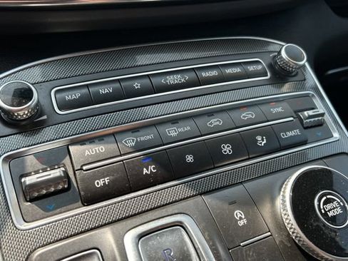 Used 2023 Hyundai Santa Fe SEL FWD image 43