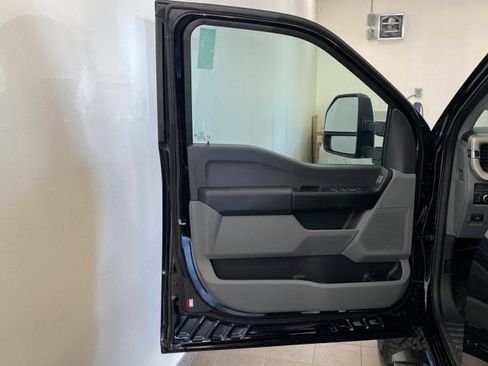 New 2026 Ford F250 XL image 33