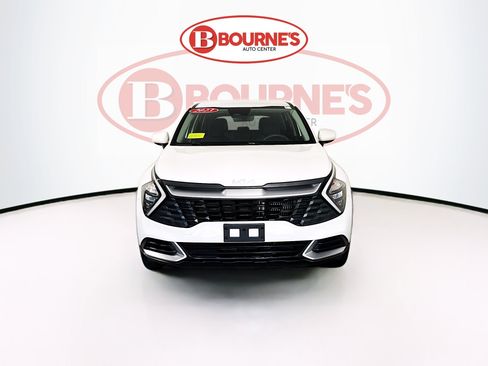 Used 2023 Kia Sportage LX AWD/4WD image 5