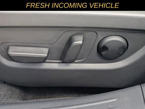 Certified 2025 MAZDA CX-50 AWD 2.5 S w/ Premium Package image 18