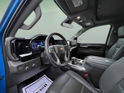 Certified 2022 Chevrolet Silverado 1500 LTZ w/ LTZ Premium Package image 13