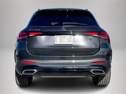 New 2026 Mercedes-Benz GLC 300 image 3