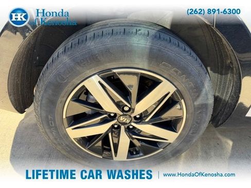 Used 2021 Kia Sorento S FWD image 3