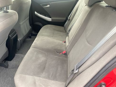 Used 2015 Toyota Prius Two FWD image 16