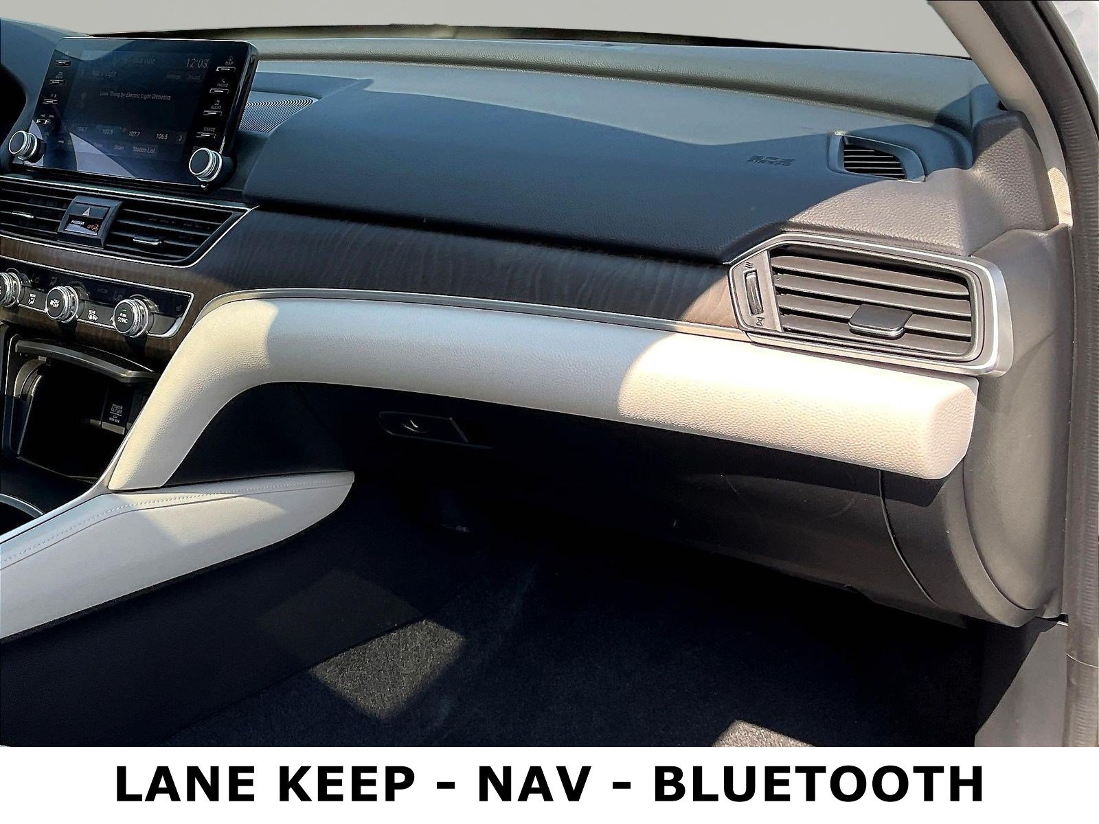 Used 2018 Honda Accord EX-L image 26