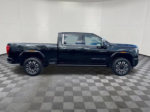 New 2026 GMC Sierra 2500 Denali Ultimate AWD/4WD image 12