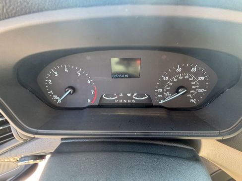 Used 2021 Ford EcoSport S image 30