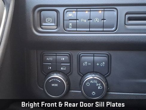 Used 2023 Chevrolet Tahoe LT image 29