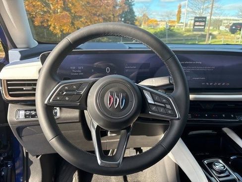 New 2024 Buick Envision Avenir image 15