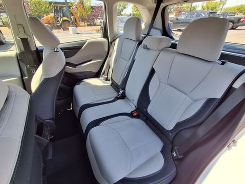 Used 2022 Subaru Forester AWD/4WD image 14