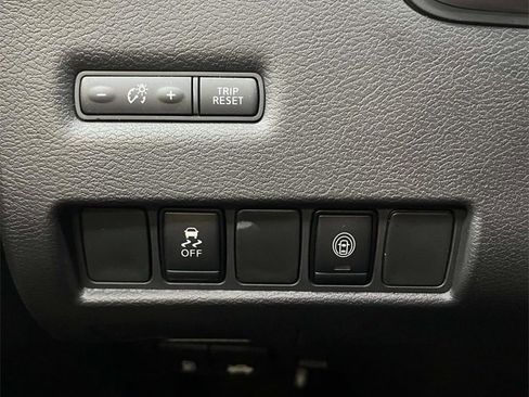 Used 2020 Nissan Murano SV w/ Premium Package image 26