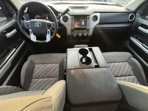 Used 2018 Toyota Tundra SR5 image 23