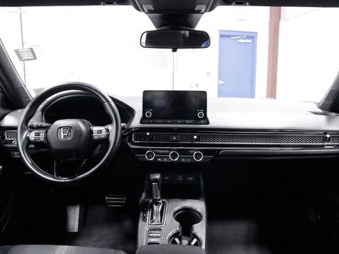 Used 2022 Honda Civic Sport image 16