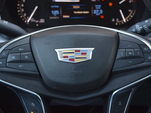 Used 2019 Cadillac XT5 Premium Luxury image 20